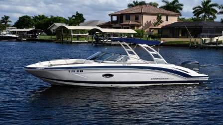 Chaparral 250 Suncoast DeLuxe